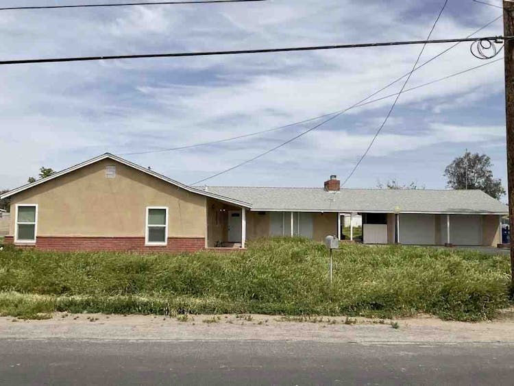 1511 Beulah St, Hanford, CA, 93230, USA